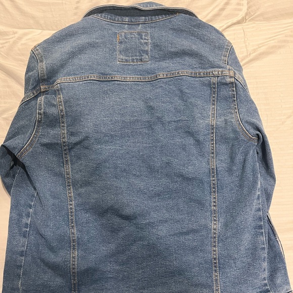 Zara Medium Jean Jacket - Picture 4 of 4